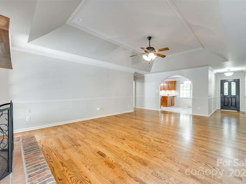 4307 Edgeland Road, Edgemoor, SC 29712.  MLS# CAR4331159, YatesRealty ID 12681. 