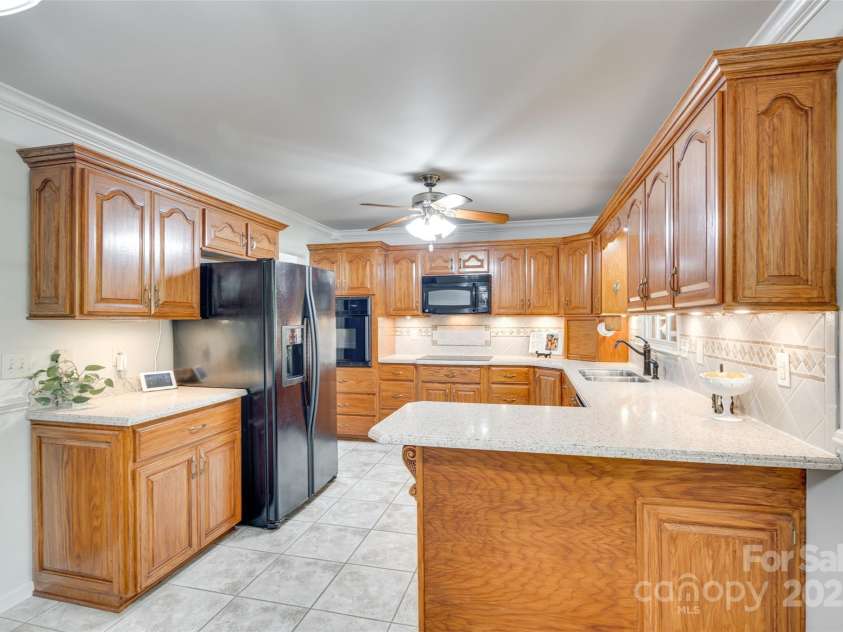 4307 Edgeland Road, Edgemoor, SC 29712.  MLS# CAR4331159, YatesRealty ID 12681. 