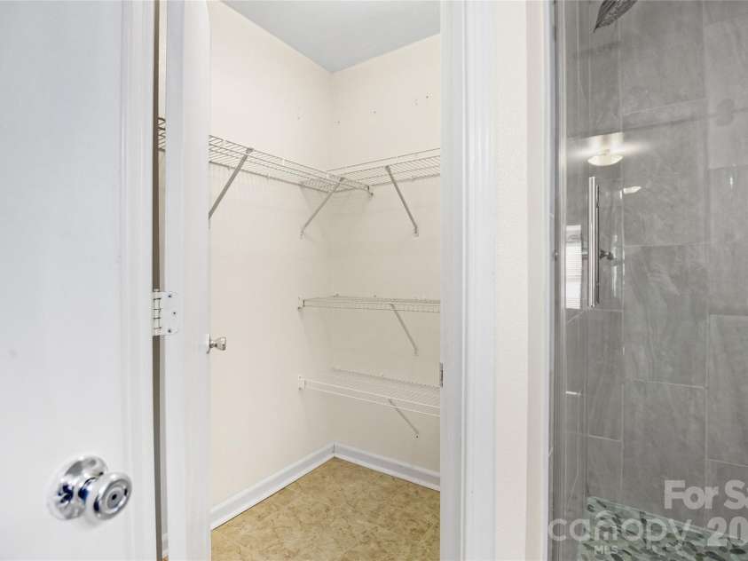 1031 Allegiance Drive, Charlotte, NC 28217.  MLS# CAR4349026, YatesRealty ID 12682. 