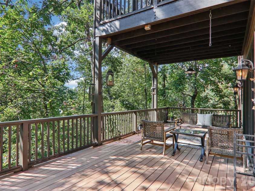 184 Deep Woods Lane, Saluda, NC 28773.  MLS# CAR4333233, YatesRealty ID 12686. 