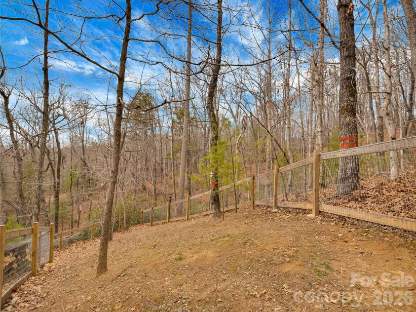 184 Deep Woods Lane, Saluda, NC 28773.  MLS# CAR4333233, YatesRealty ID 12686. 