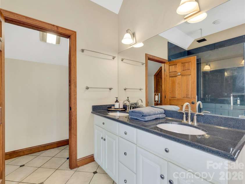 184 Deep Woods Lane, Saluda, NC 28773.  MLS# CAR4333233, YatesRealty ID 12686. His & Her Sinks.