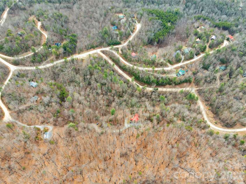 184 Deep Woods Lane, Saluda, NC 28773.  MLS# CAR4383118, YatesRealty ID 12686. 