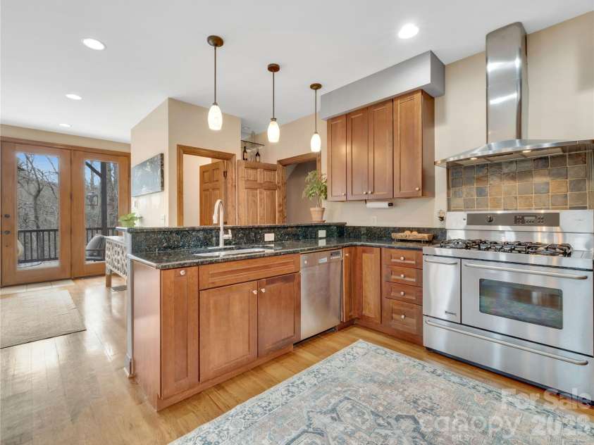 184 Deep Woods Lane, Saluda, NC 28773.  MLS# CAR4383118, YatesRealty ID 12686. 