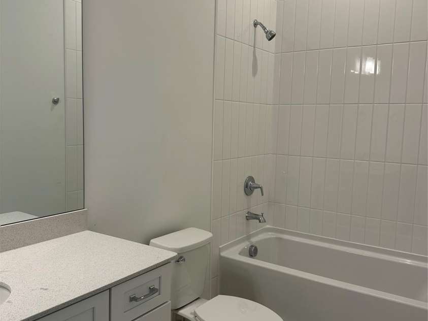 5205 Mint Harbor Way, Charlotte, NC 28269.  MLS# CAR4241159, YatesRealty ID 12686. Secondary Bathroom