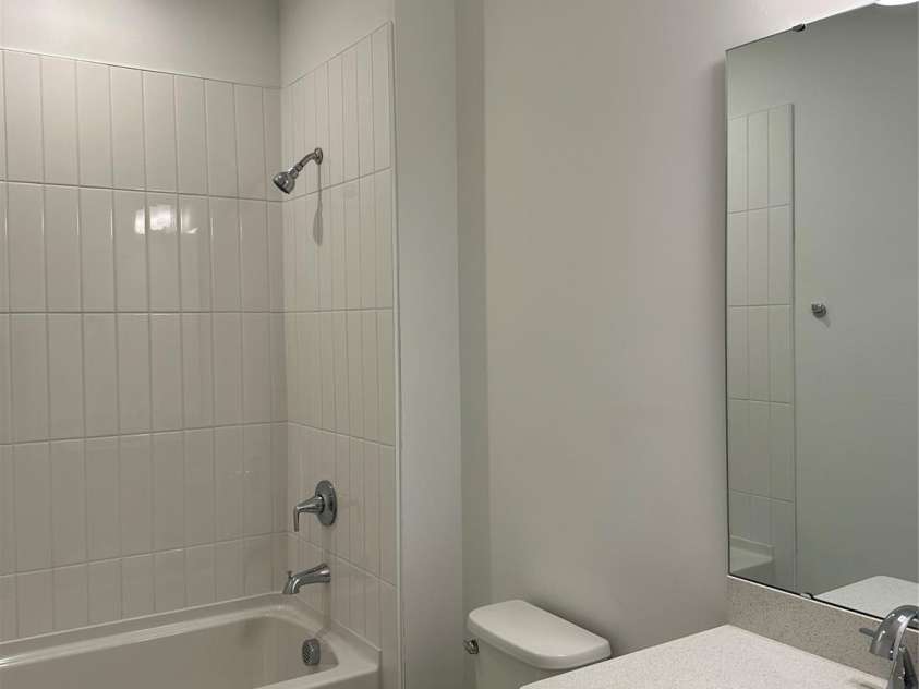 5205 Mint Harbor Way, Charlotte, NC 28269.  MLS# CAR4241159, YatesRealty ID 12686. Secondary Bathroom