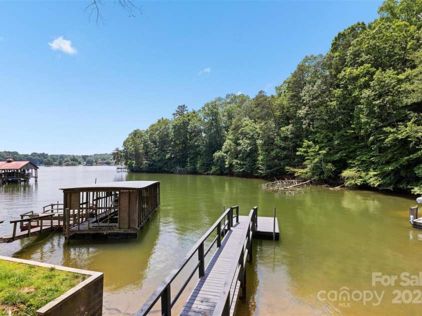144 Hickory Hollow Lane, Taylorsville, NC 28681.  MLS# CAR4150453, YatesRealty ID 1269. 
