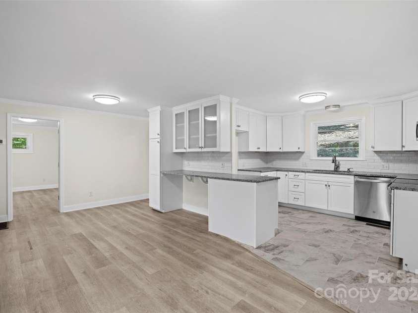 144 Hickory Hollow Lane, Taylorsville, NC 28681.  MLS# CAR4150453, YatesRealty ID 1269. 