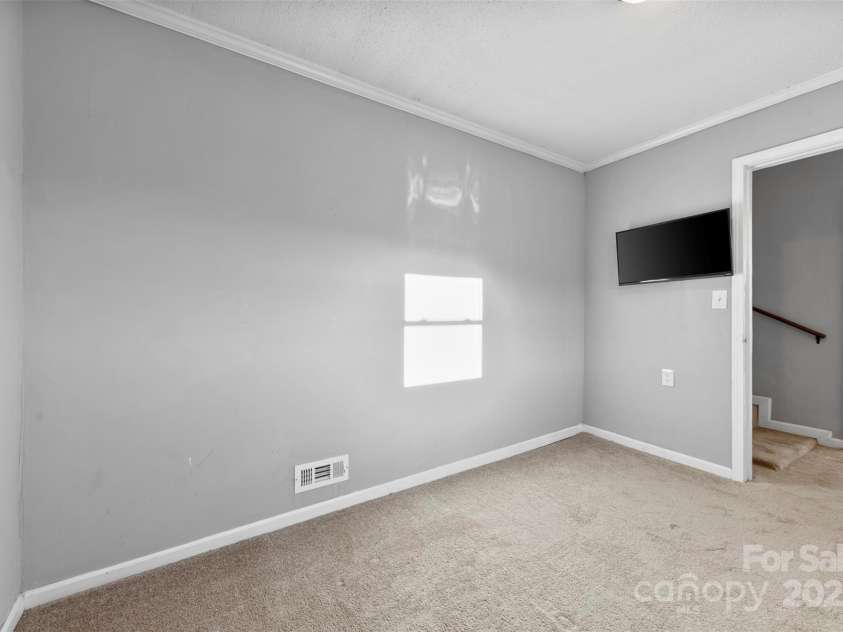 6621 Charlie Walker Road, Kannapolis, NC 28081.  MLS# CAR4321839, YatesRealty ID 1269. Bedroom