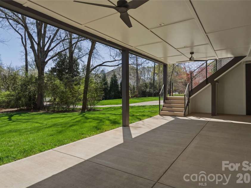 1423 Wendover Road, Charlotte, NC 28211.  MLS# CAR4360414, YatesRealty ID 12691. Covered Patio