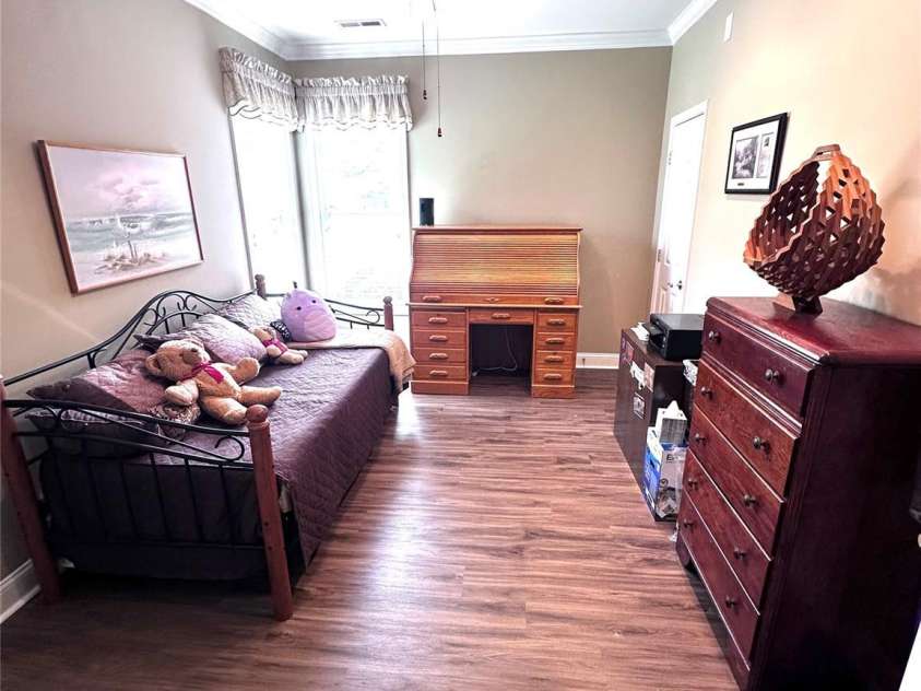 4223 Willow View Court, Matthews, NC 28105.  MLS# CAR4247768, YatesRealty ID 12691. 