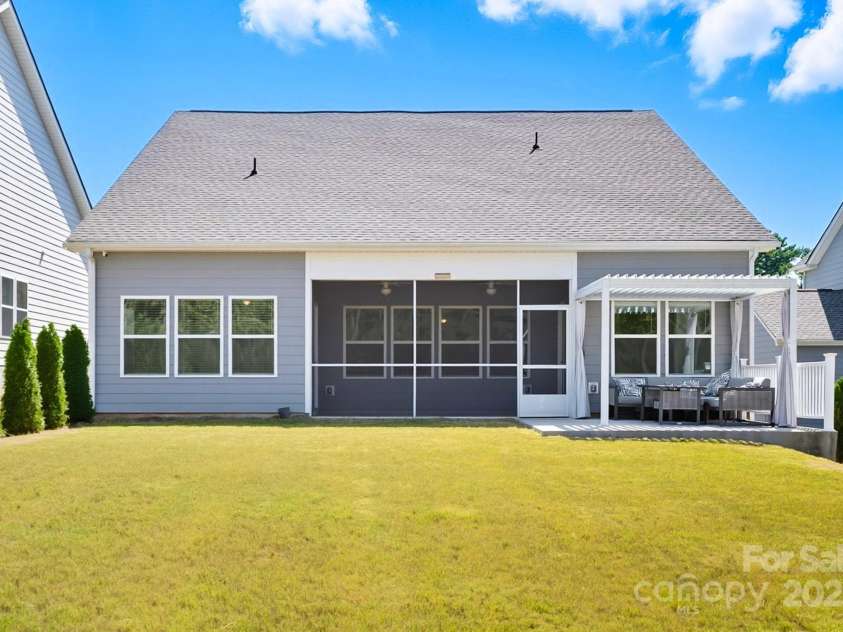 224 Old Harbor Drive, Mount Gilead, NC 27306.  MLS# CAR4303361, YatesRealty ID 12692. 