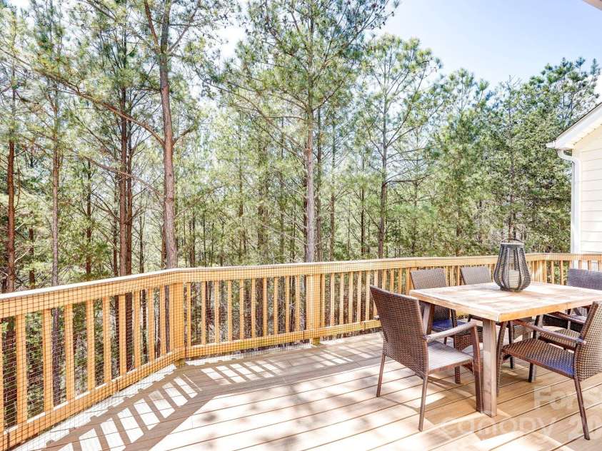 627 Sunfish Lane, Tega Cay, SC 29708.  MLS# CAR4360921, YatesRealty ID 12692. 