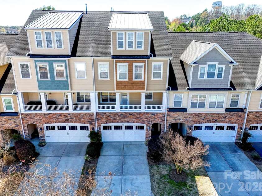 627 Sunfish Lane, Tega Cay, SC 29708.  MLS# CAR4360921, YatesRealty ID 12692. 