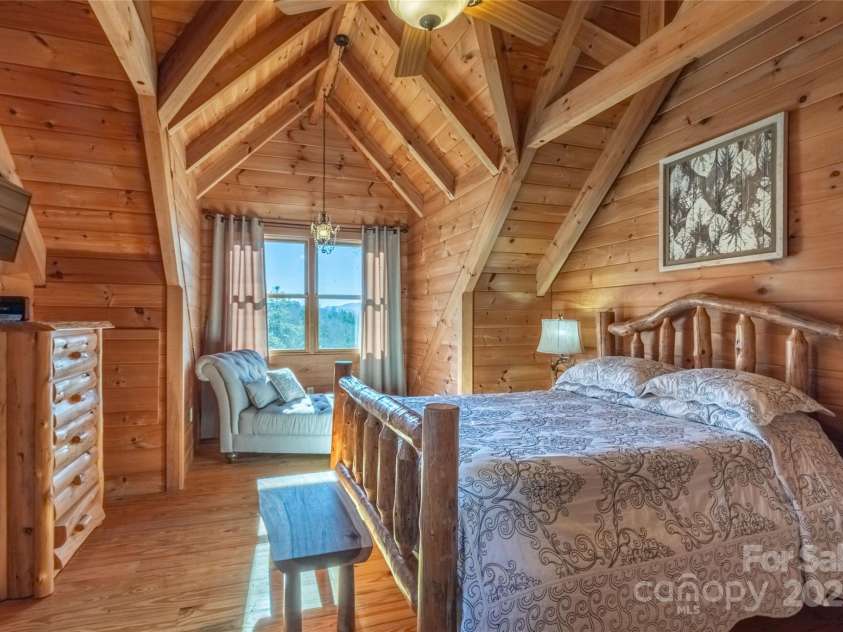 534 Eagles View Road, Bryson City, NC 28713.  MLS# CAR4215867, YatesRealty ID 12693. 