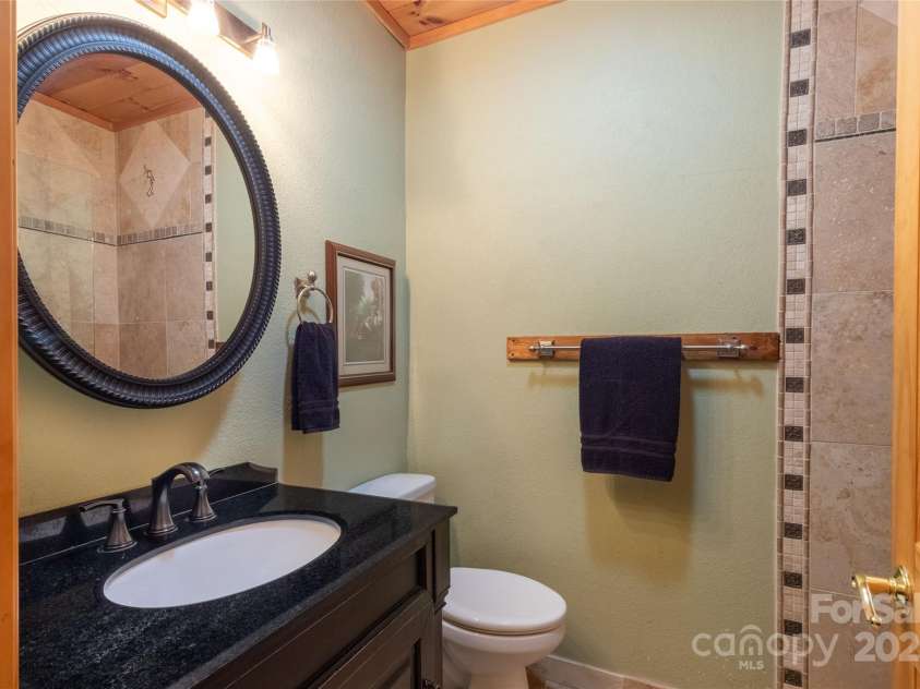 534 Eagles View Road, Bryson City, NC 28713.  MLS# CAR4215867, YatesRealty ID 12693. 