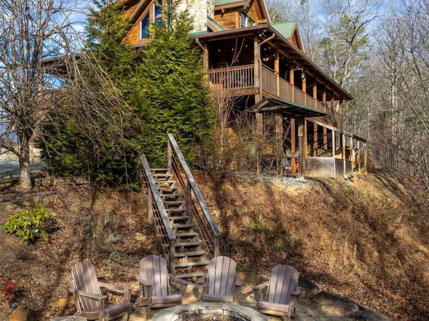 534 Eagles View Road, Bryson City, NC 28713.  MLS# CAR4215867, YatesRealty ID 12693. 