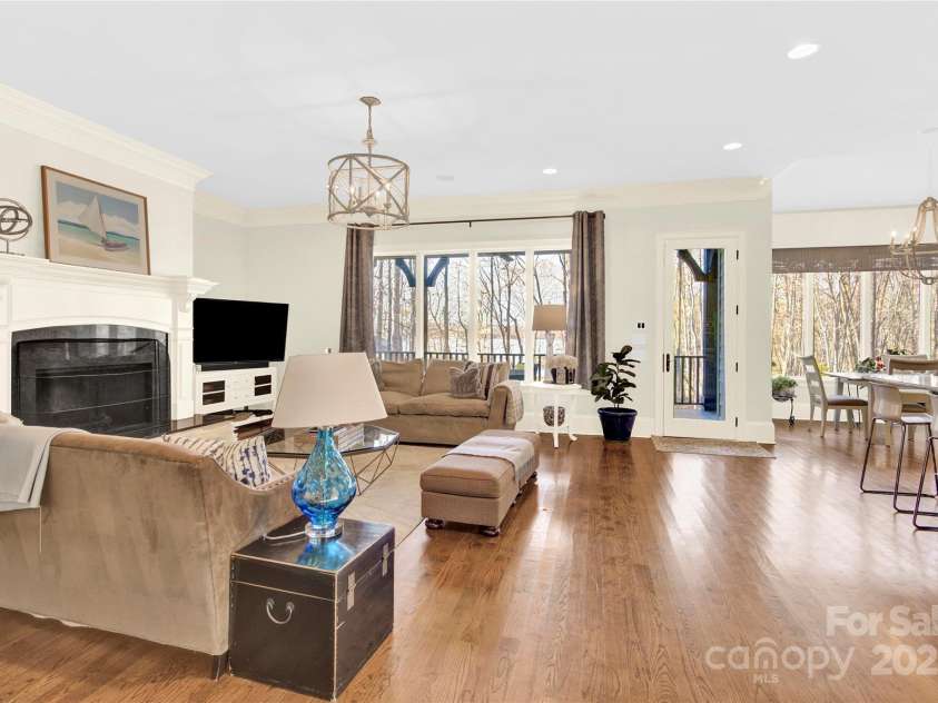 107 Cold Hollow Farms Drive, Mooresville, NC 28117.  MLS# CAR4218362, YatesRealty ID 12697. Living Room
