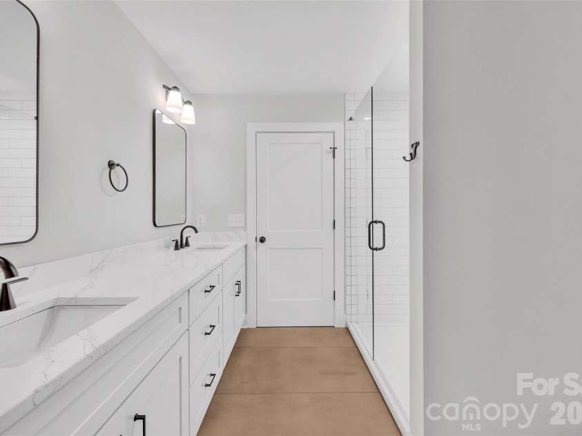 2572 Teague Street, Lincolnton, NC 28092.  MLS# CAR4356626, YatesRealty ID 12698. 