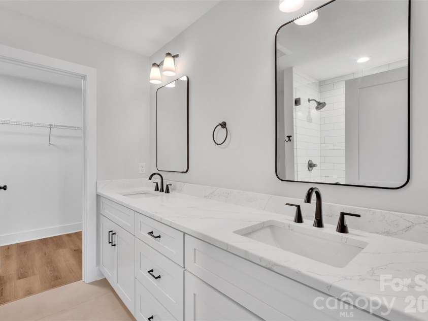 2572 Teague Street, Lincolnton, NC 28092.  MLS# CAR4356626, YatesRealty ID 12698. 