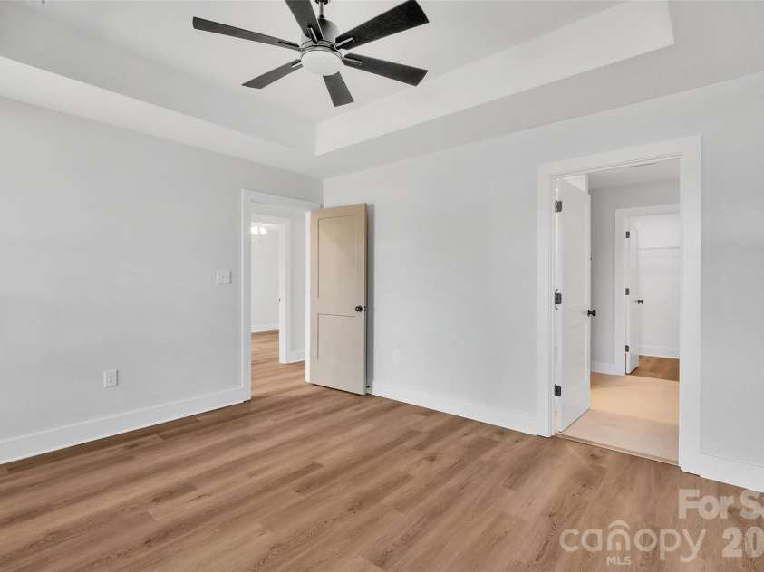 2572 Teague Street, Lincolnton, NC 28092.  MLS# CAR4356626, YatesRealty ID 12698. 