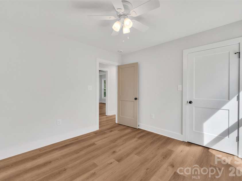 2572 Teague Street, Lincolnton, NC 28092.  MLS# CAR4356626, YatesRealty ID 12698. 