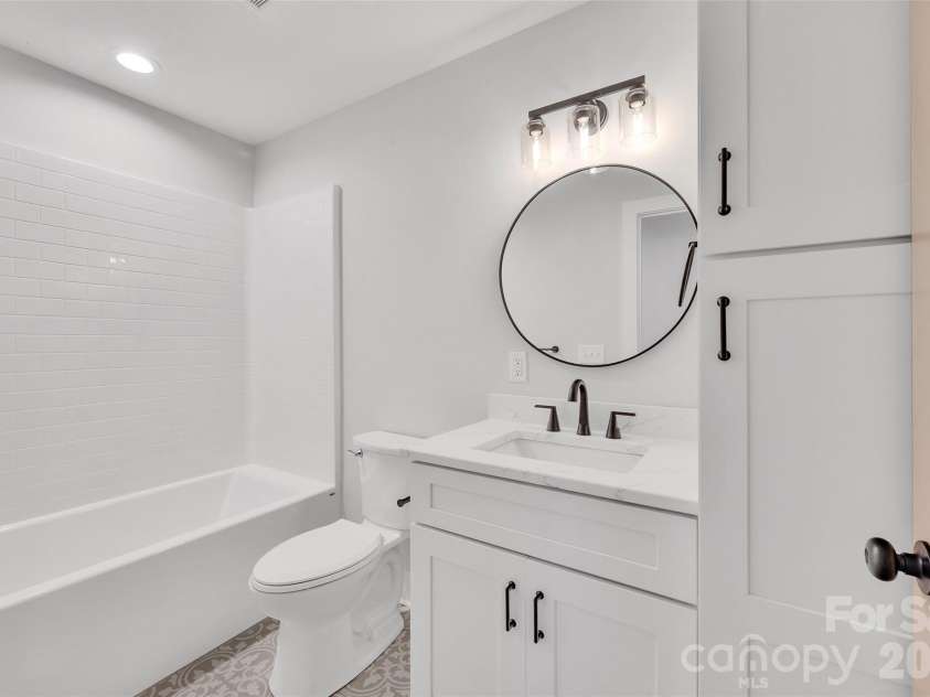 2572 Teague Street, Lincolnton, NC 28092.  MLS# CAR4356626, YatesRealty ID 12698. 