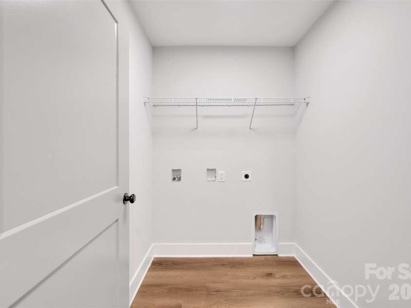 2572 Teague Street, Lincolnton, NC 28092.  MLS# CAR4356626, YatesRealty ID 12698. 