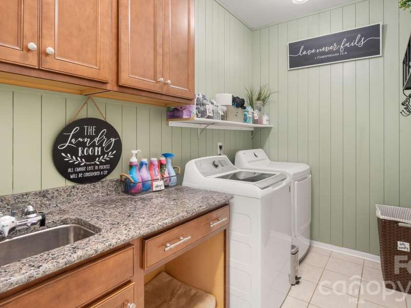 4708 Summerside Drive, Clover, SC 29710.  MLS# CAR4367518, YatesRealty ID 12698. 