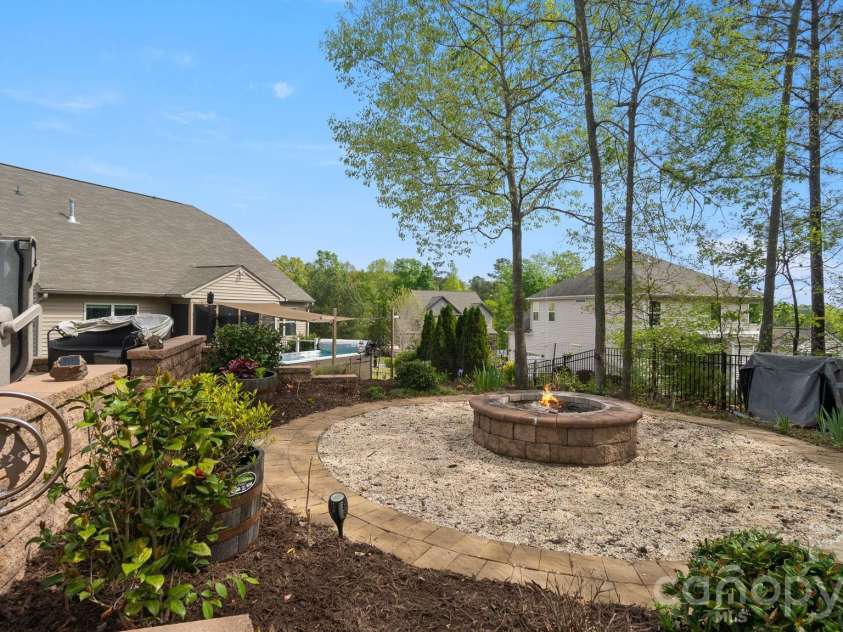 4708 Summerside Drive, Clover, SC 29710.  MLS# CAR4367518, YatesRealty ID 12698. 