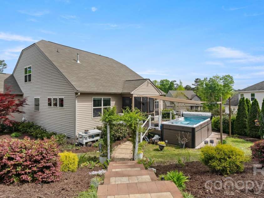 4708 Summerside Drive, Clover, SC 29710.  MLS# CAR4367518, YatesRealty ID 12698. 