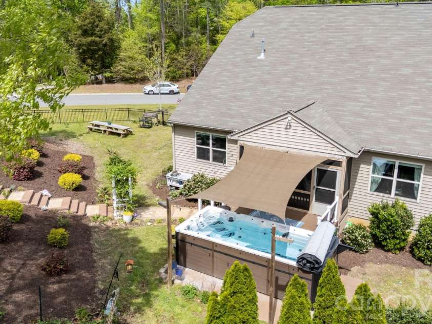 4708 Summerside Drive, Clover, SC 29710.  MLS# CAR4367518, YatesRealty ID 12698. 