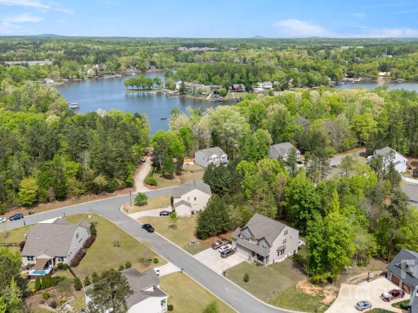 4708 Summerside Drive, Clover, SC 29710.  MLS# CAR4367518, YatesRealty ID 12698. 