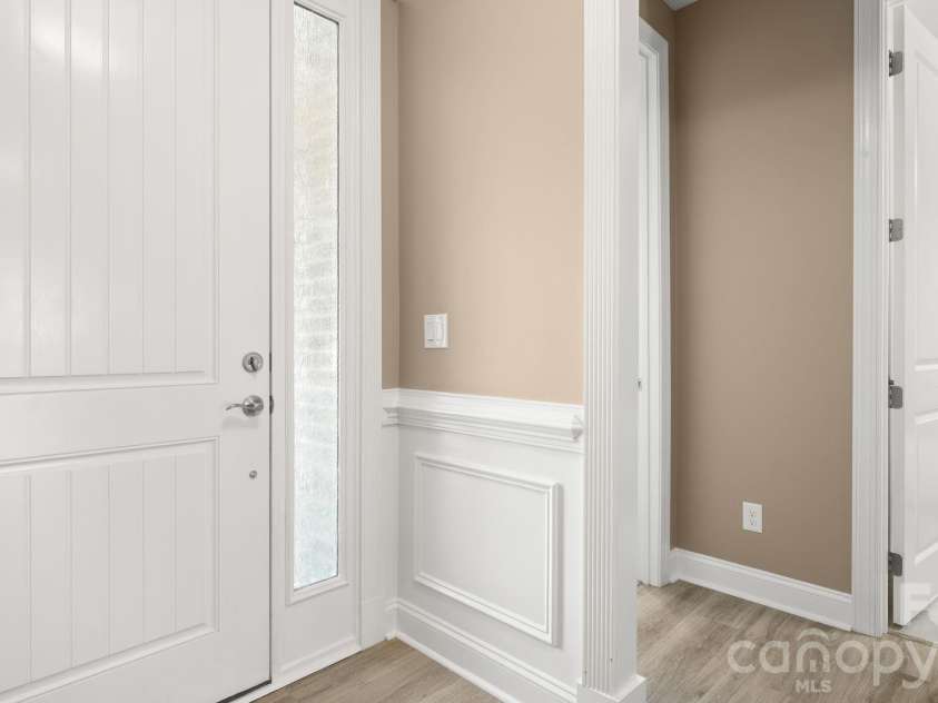 2696 Suffolk Place, Fort Mill, SC 29715.  MLS# CAR4368761, YatesRealty ID 12699. 