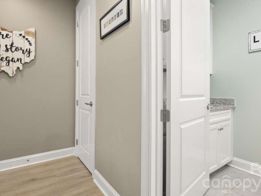 2696 Suffolk Place, Fort Mill, SC 29715.  MLS# CAR4368761, YatesRealty ID 12699. 