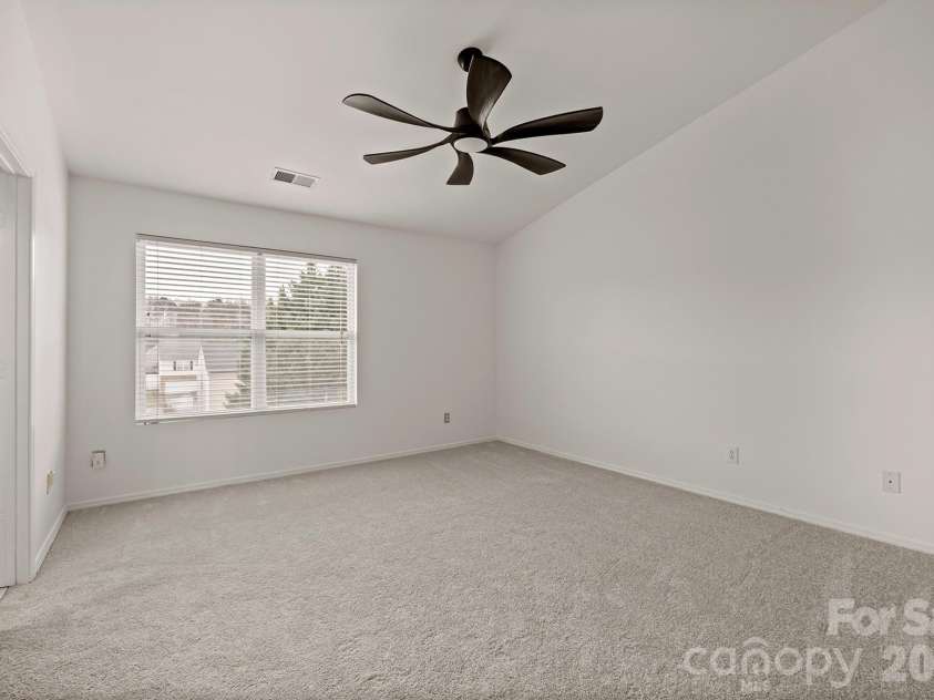 8552 Westhope Street, Charlotte, NC 28216.  MLS# CAR4340767, YatesRealty ID 1270. 