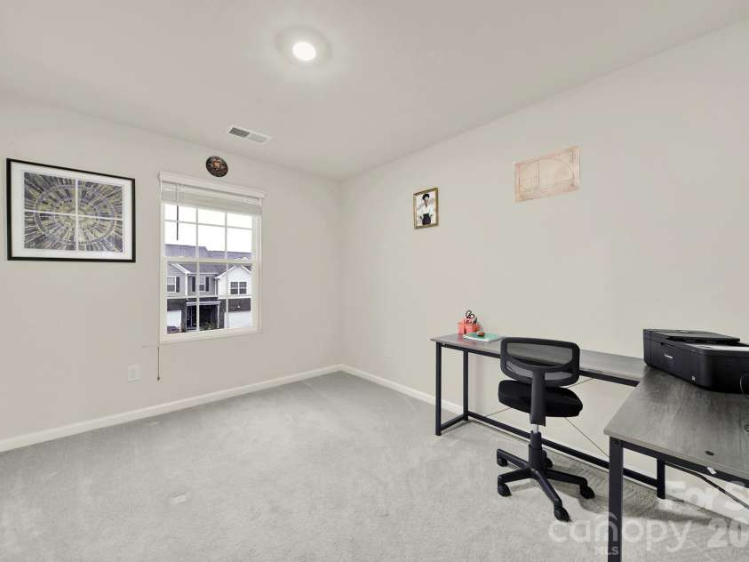 6009 Chelsea Oaks Ridge, Fort Mill, SC 29708.  MLS# CAR4359383, YatesRealty ID 12701. 