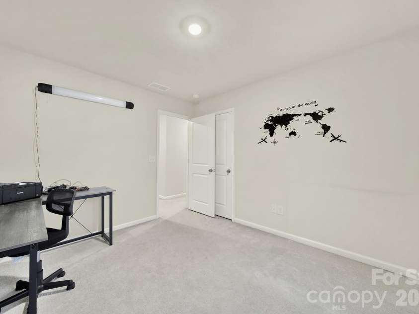 6009 Chelsea Oaks Ridge, Fort Mill, SC 29708.  MLS# CAR4359383, YatesRealty ID 12701. 