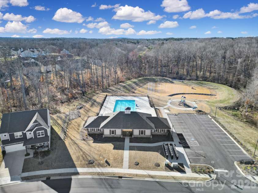 6009 Chelsea Oaks Ridge, Fort Mill, SC 29708.  MLS# CAR4359383, YatesRealty ID 12701. 