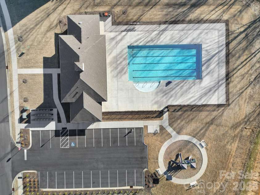 6009 Chelsea Oaks Ridge, Fort Mill, SC 29708.  MLS# CAR4359383, YatesRealty ID 12701. 