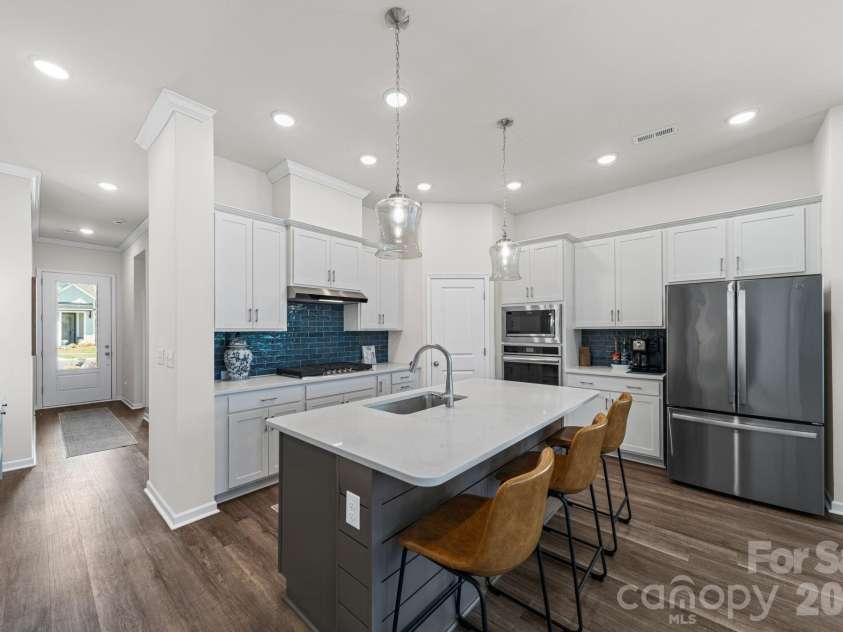 1133 Idyllic Lane, Waxhaw, NC 28173.  MLS# CAR4368348, YatesRealty ID 12702. 