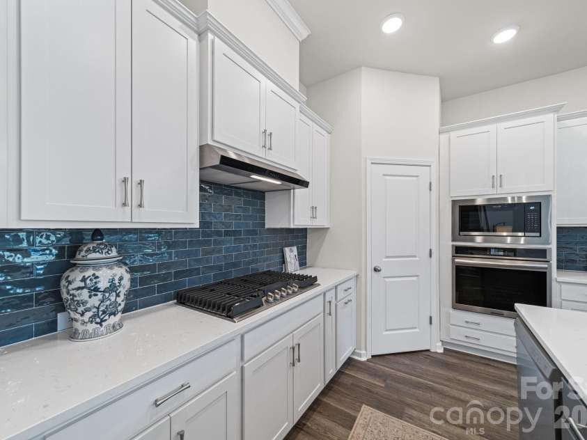 1133 Idyllic Lane, Waxhaw, NC 28173.  MLS# CAR4368348, YatesRealty ID 12702. 