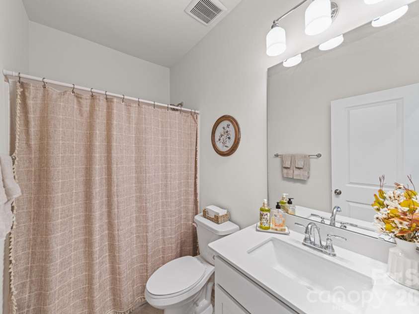 1133 Idyllic Lane, Waxhaw, NC 28173.  MLS# CAR4368348, YatesRealty ID 12702. 