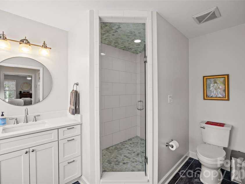 1104 Hulston Court, Charlotte, NC 28211.  MLS# CAR4354975, YatesRealty ID 12703. 