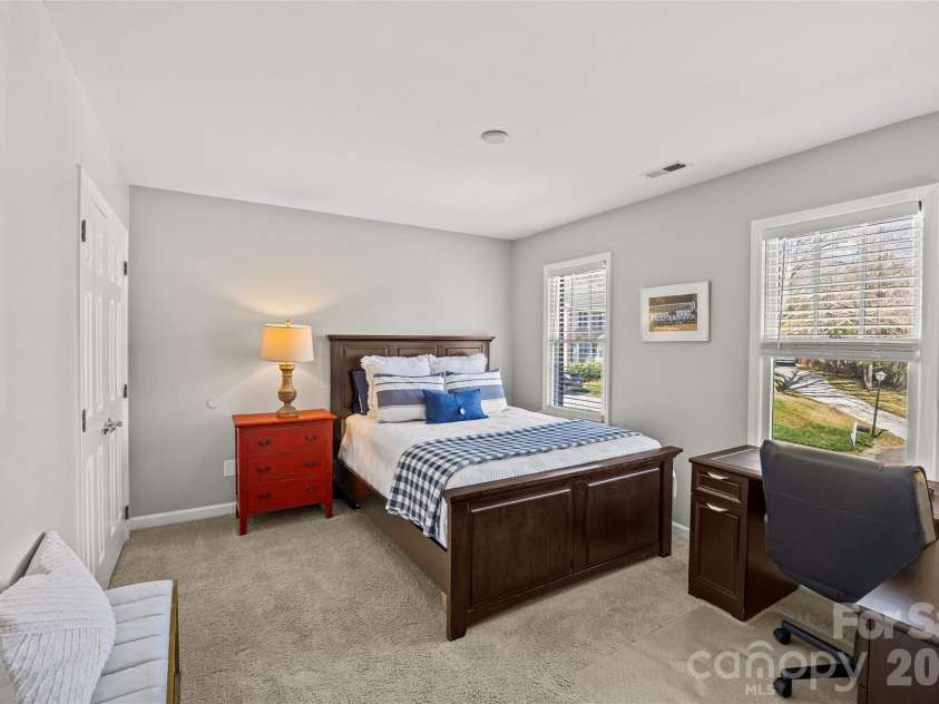 1104 Hulston Court, Charlotte, NC 28211.  MLS# CAR4354975, YatesRealty ID 12703. 