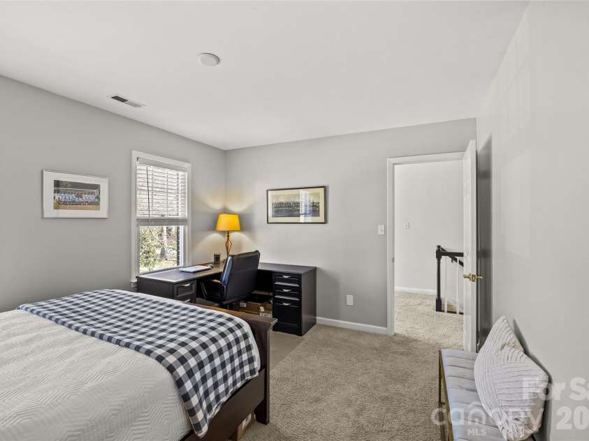 1104 Hulston Court, Charlotte, NC 28211.  MLS# CAR4354975, YatesRealty ID 12703. 