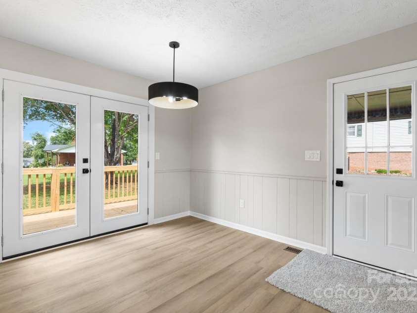 606 Hillcrest Street, Hudson, NC 28638.  MLS# CAR4255015, YatesRealty ID 12703. 