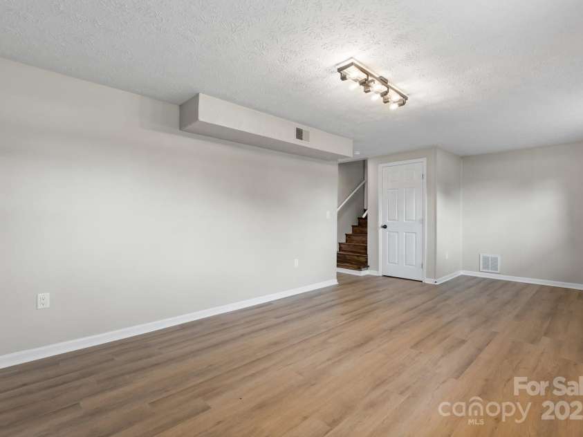 606 Hillcrest Street, Hudson, NC 28638.  MLS# CAR4255015, YatesRealty ID 12703. 