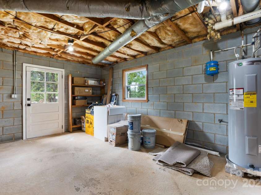 606 Hillcrest Street, Hudson, NC 28638.  MLS# CAR4255015, YatesRealty ID 12703. 