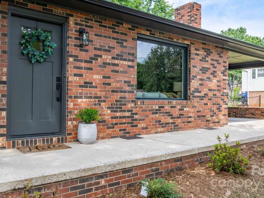 606 Hillcrest Street, Hudson, NC 28638.  MLS# CAR4255015, YatesRealty ID 12703. 